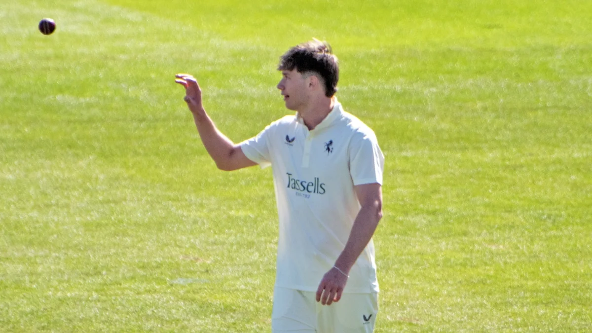 Corey Flintoff Follows His Father's Footsteps, Signs with Kent